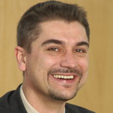 Jörg  Stojke